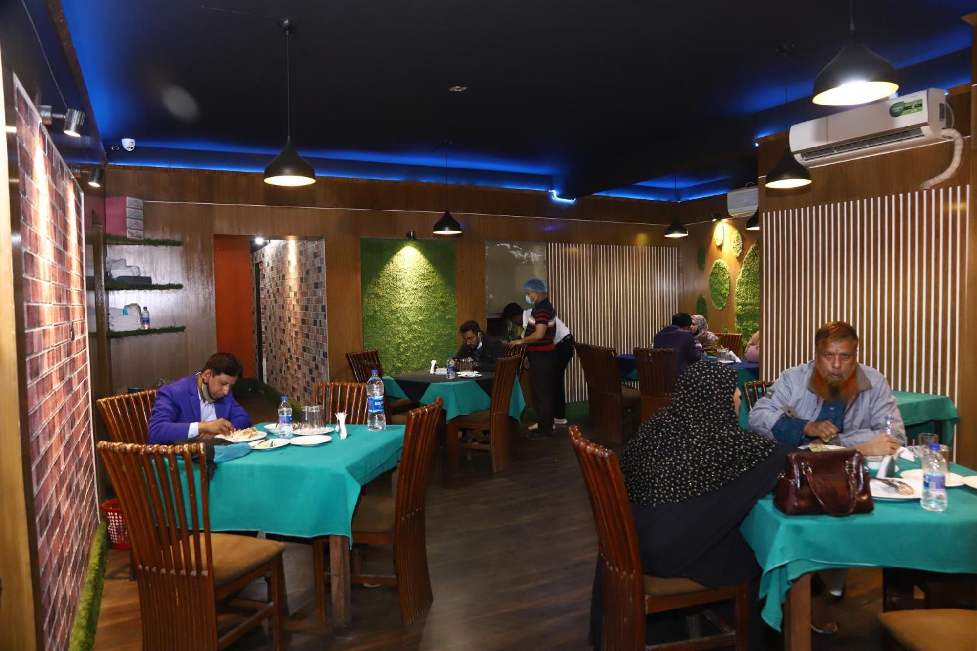Rezala Restaurant And Residence ダッカ エクステリア 写真