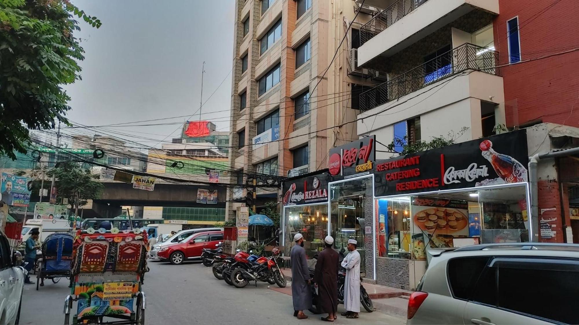 Rezala Restaurant And Residence ダッカ エクステリア 写真